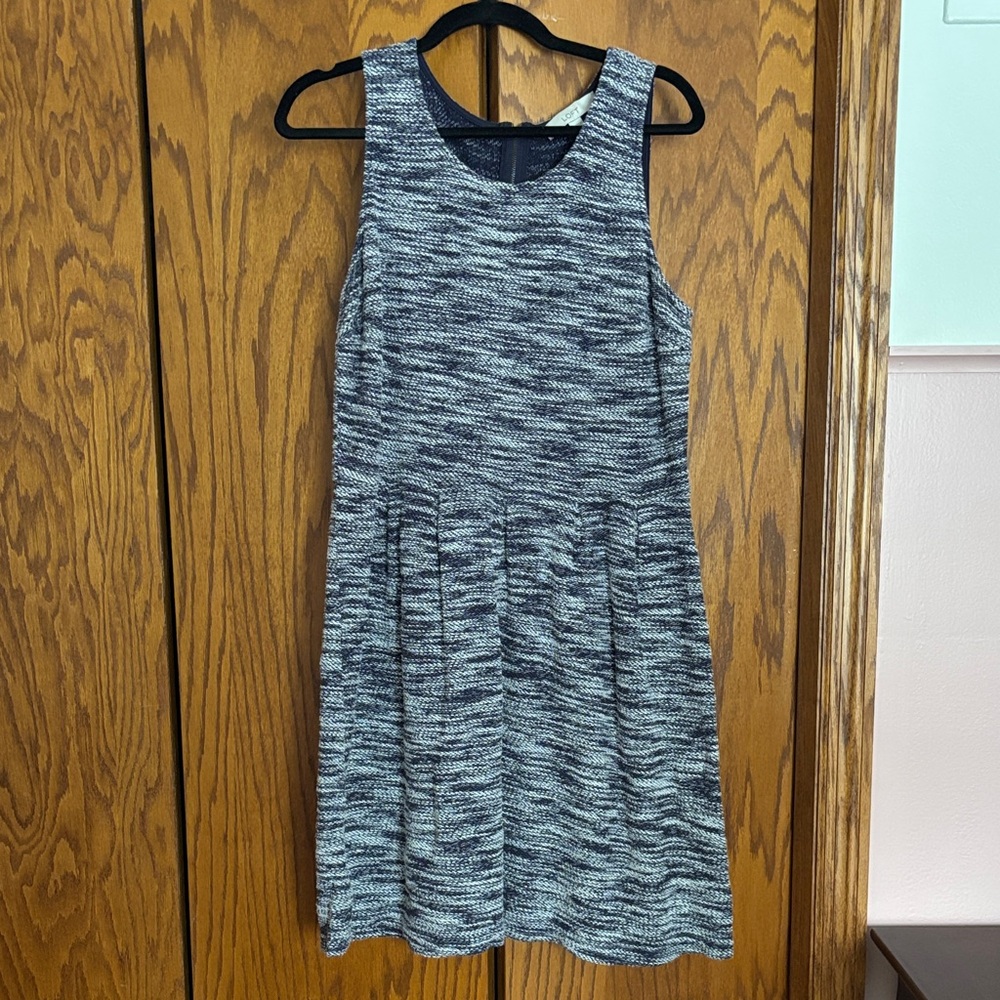 LOFT Women's Sleeveless Knit Dress in Navy and White